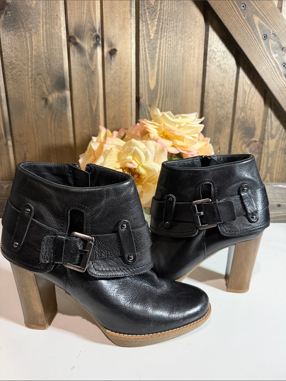 Jeannot Made In Italy  YALE Black Leather Biker Ankle Bootie